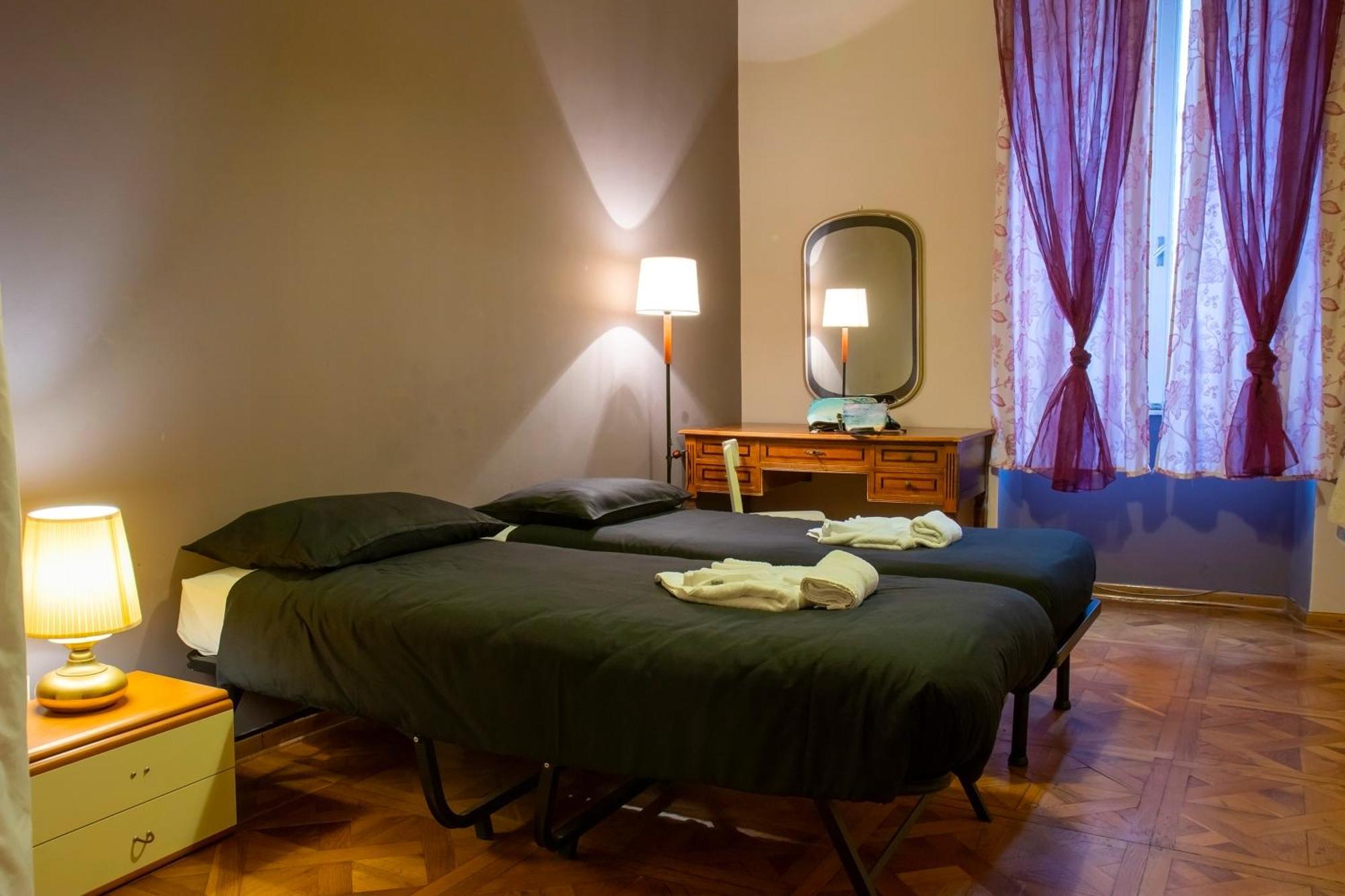 Hostel Teatro Trieste Dış mekan fotoğraf